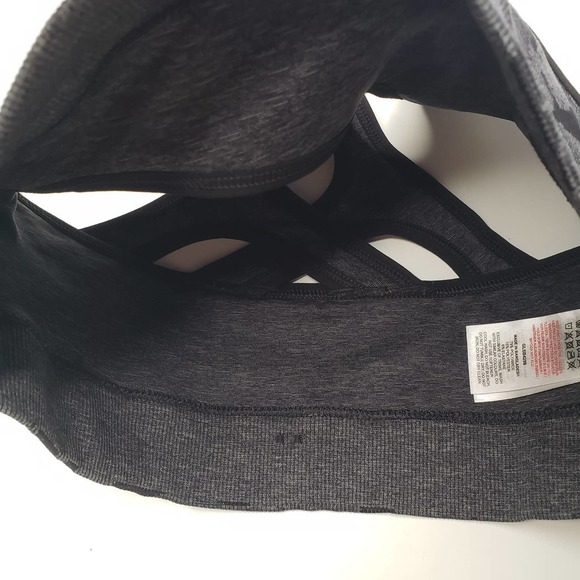 Gymshark Adapt Sports Bra S Grey Camo Criss Cross Wrap Straps Wrap Front - Picture 4 of 8